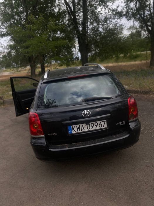 Продам Toyota Avensis