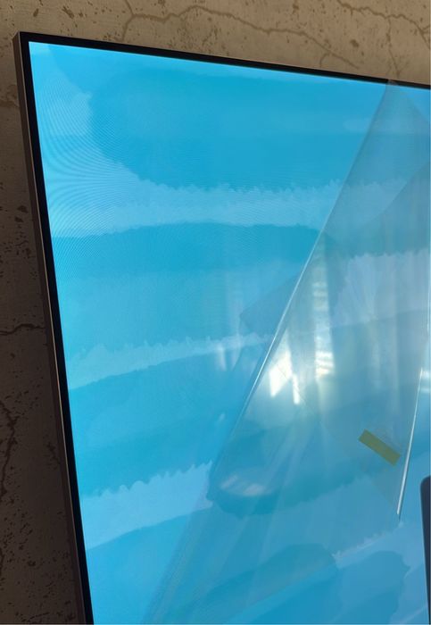 LG OLED Gallery G2 65’ 120hz