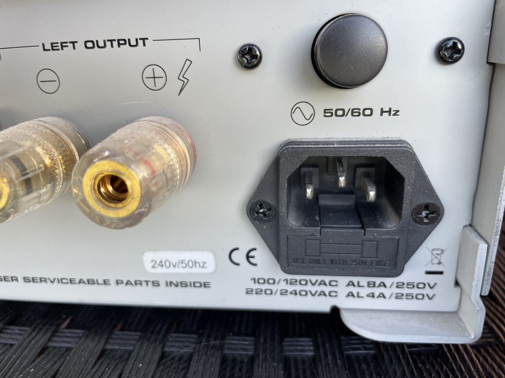 wzmacniacz stereo krell s300i