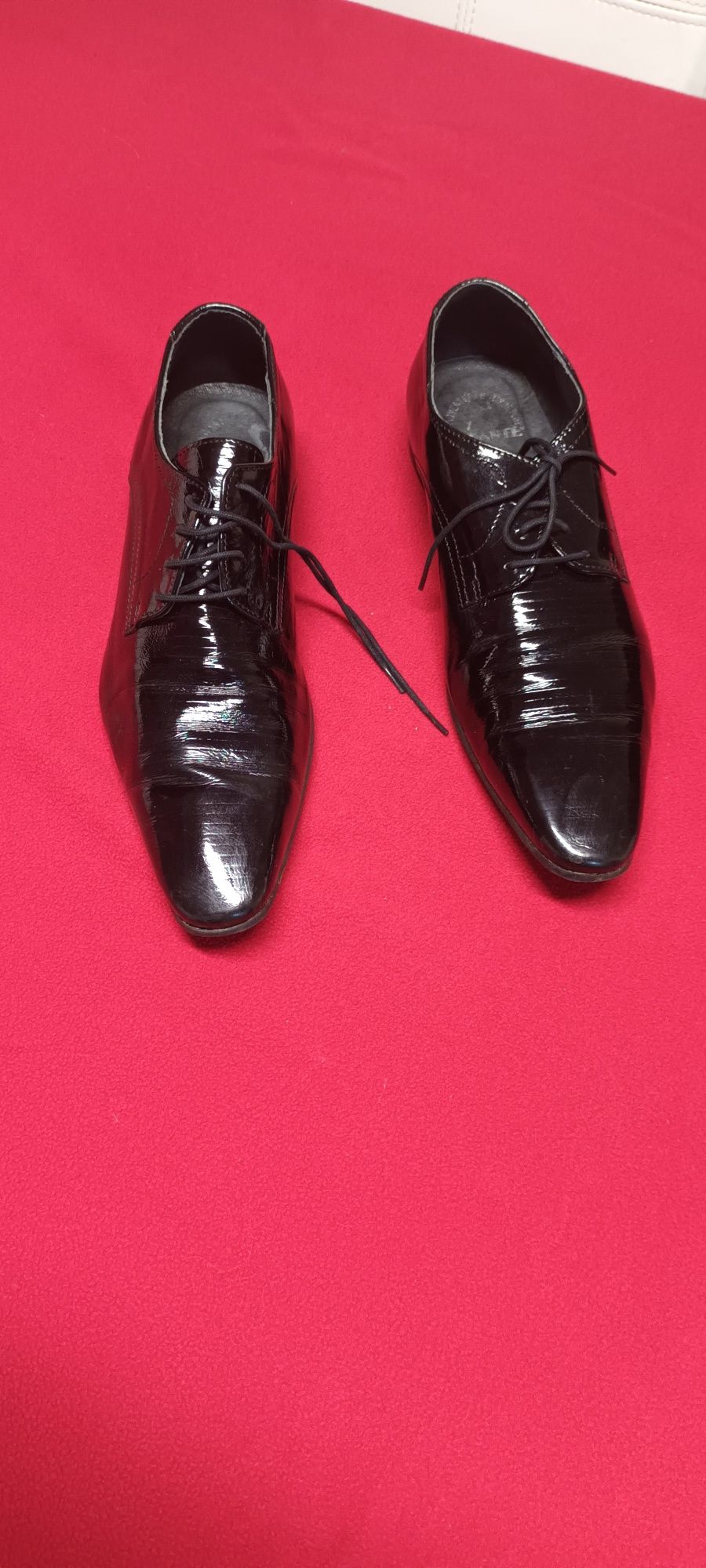 Sapatos classicos nr42