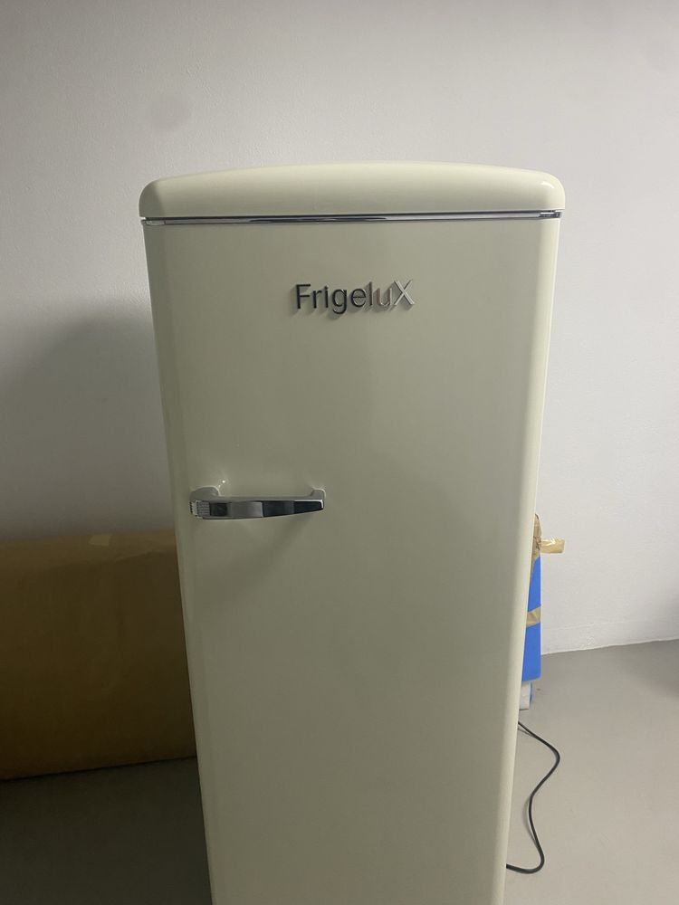 Frigorifico Frigelux novo