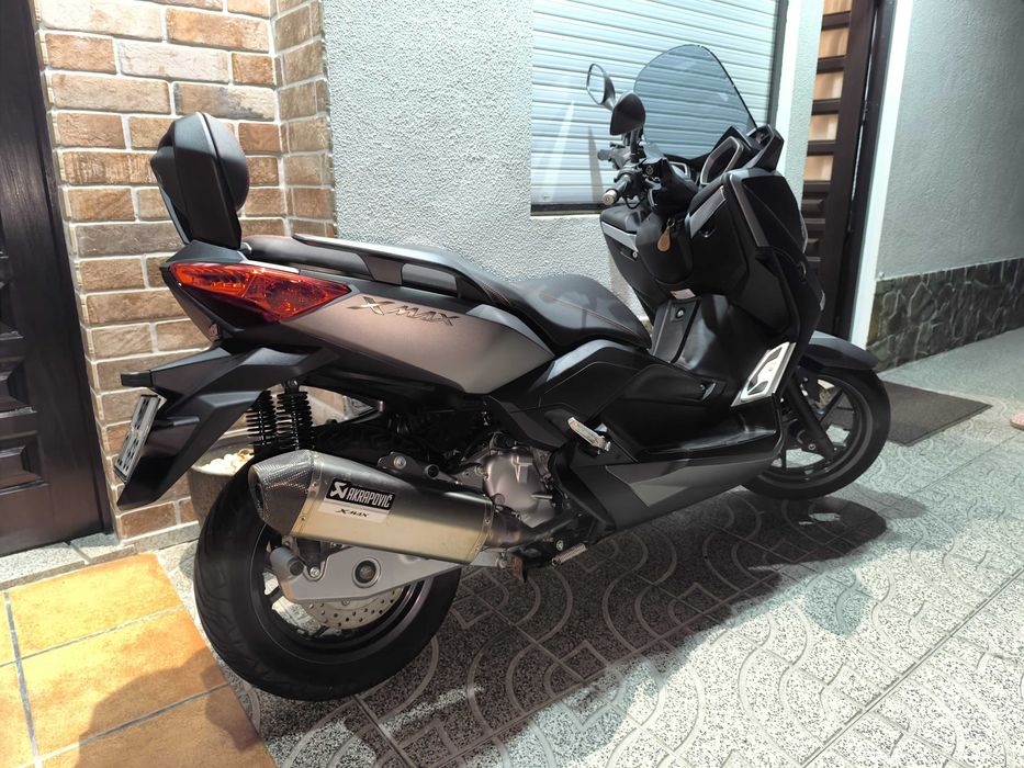 Yamaha x-max 125