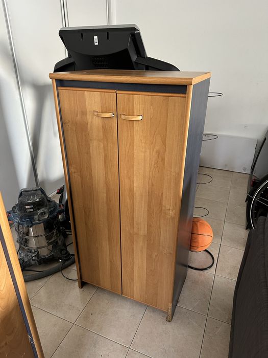 Vendo conjunto de 2 moveis em bom estado geral…