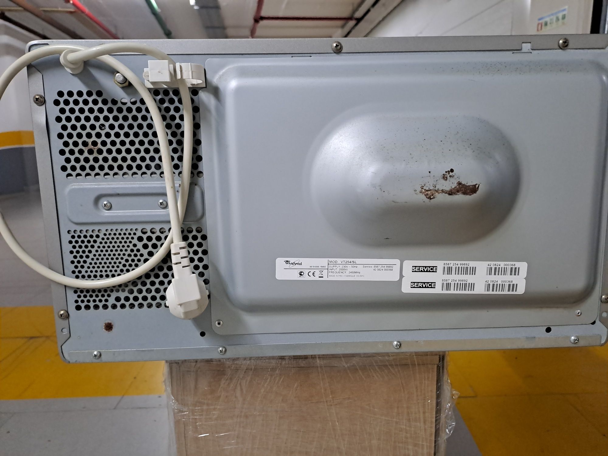 Microondas Whirlpool com grill