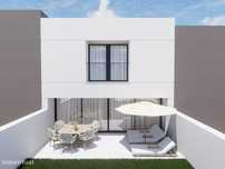 Moradia T3 C/ Jardim privado | Trofa, Porto