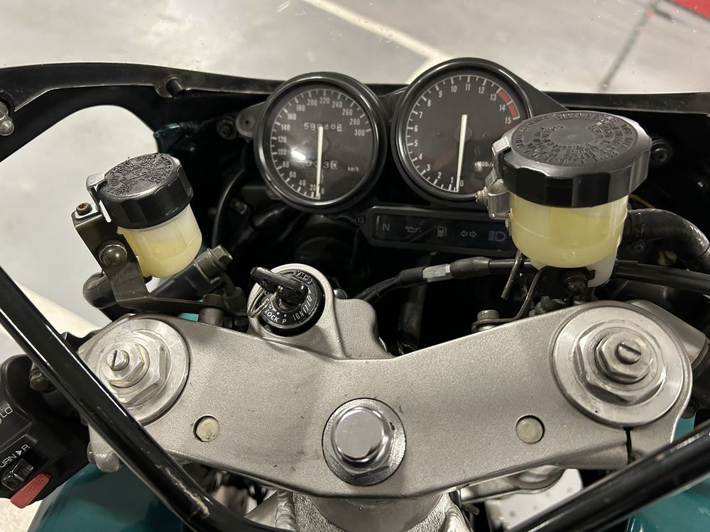 Yamaha YZF 750R 95