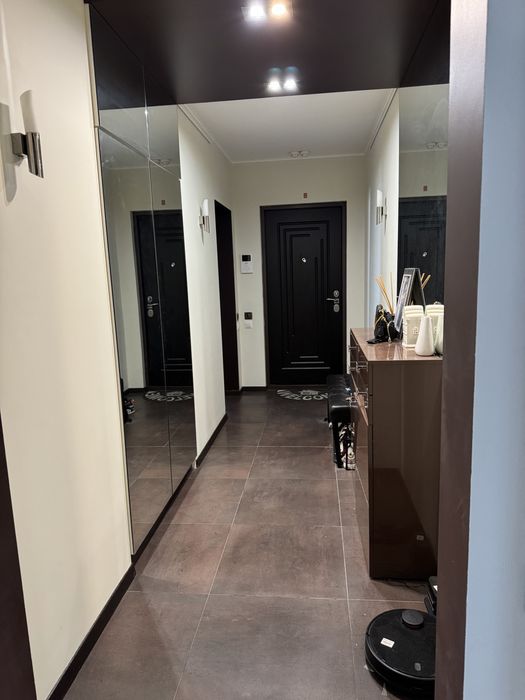 Продаю квартиру власник