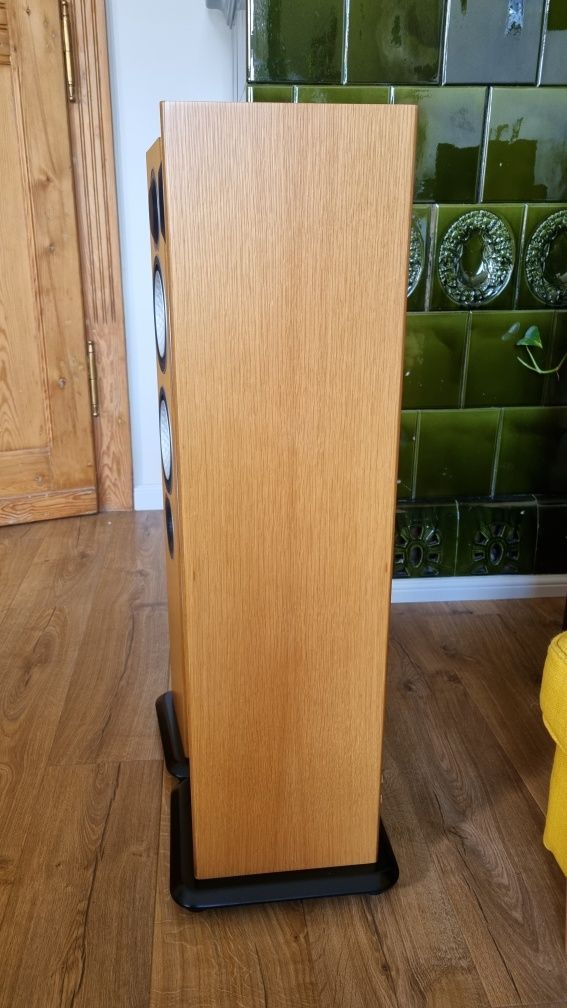 Monitor Audiio Silver 6 +kable  qed,pierwszy właściciel,stan bardzo d