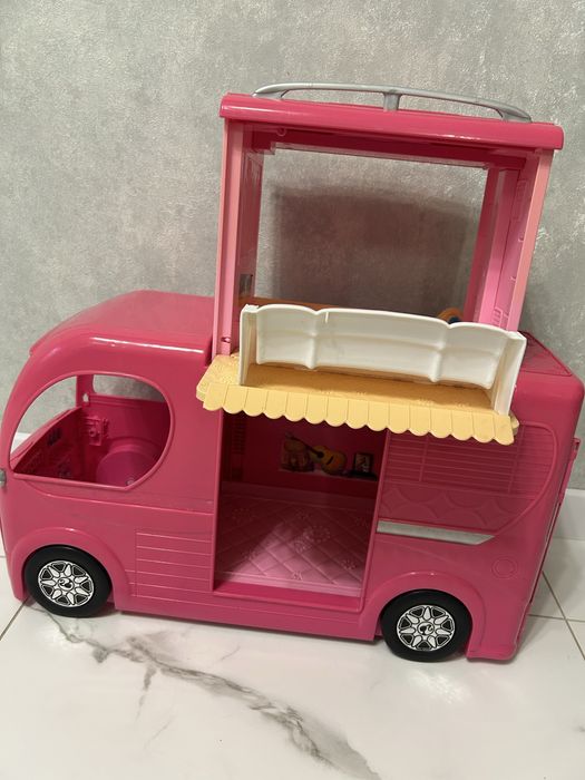 Продам трейлер барбі