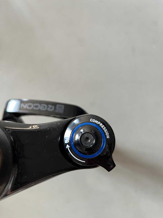 Amortyzator RockShox Recon Silver RL 29" 100mm skoku