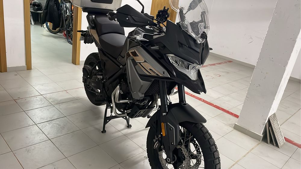 Voge 650 DSX – 2023 | Extras + Garantia até 2028 | Apenas 5300 km