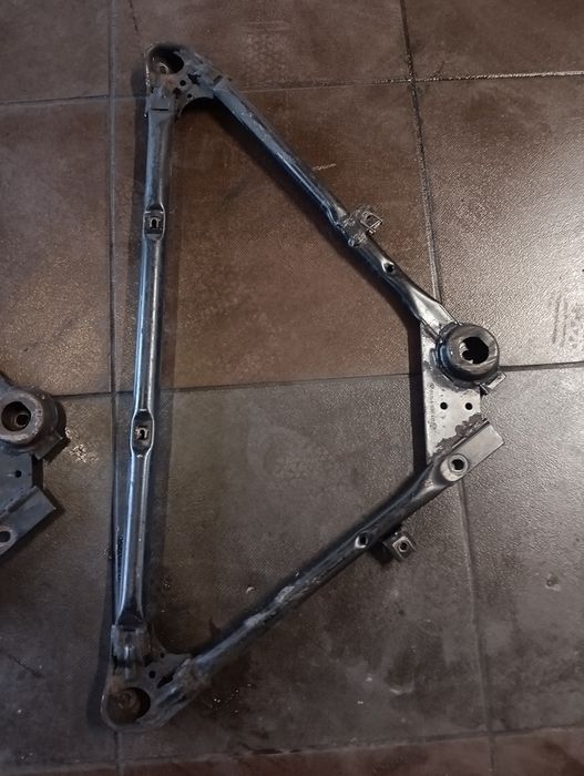 BMW E46 rozpórka dolna  wzmocnienie zawieszenia gruz drift x brace