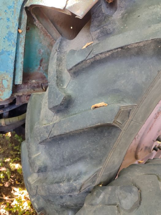 Шини диски колеса для тратора мтз 80 мтз 82 т40 юмз