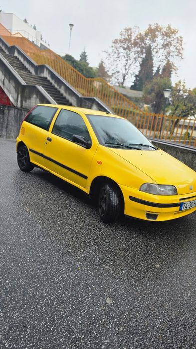 Fiat Punto 1.1 (vendo ou troco)