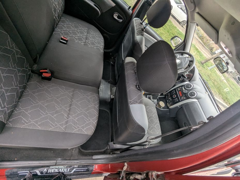 Dacia Logan 7місць( Lada largus cross)