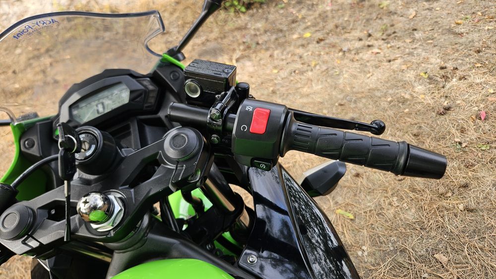 Продажа Kawasaki 2015р. Ninja 250SL з контейнера без пробігу по Україн