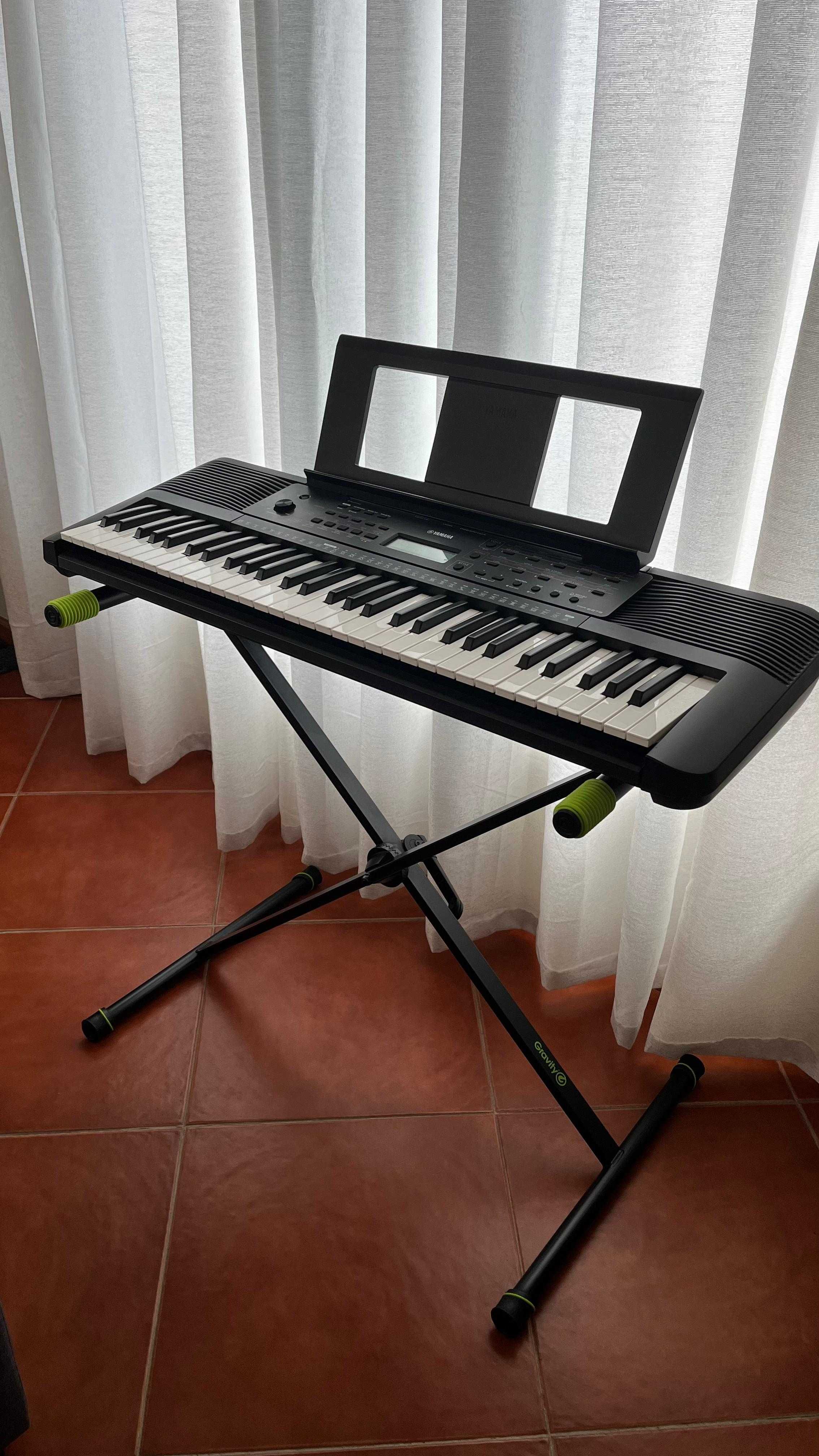 Teclado Portátil Yamaha