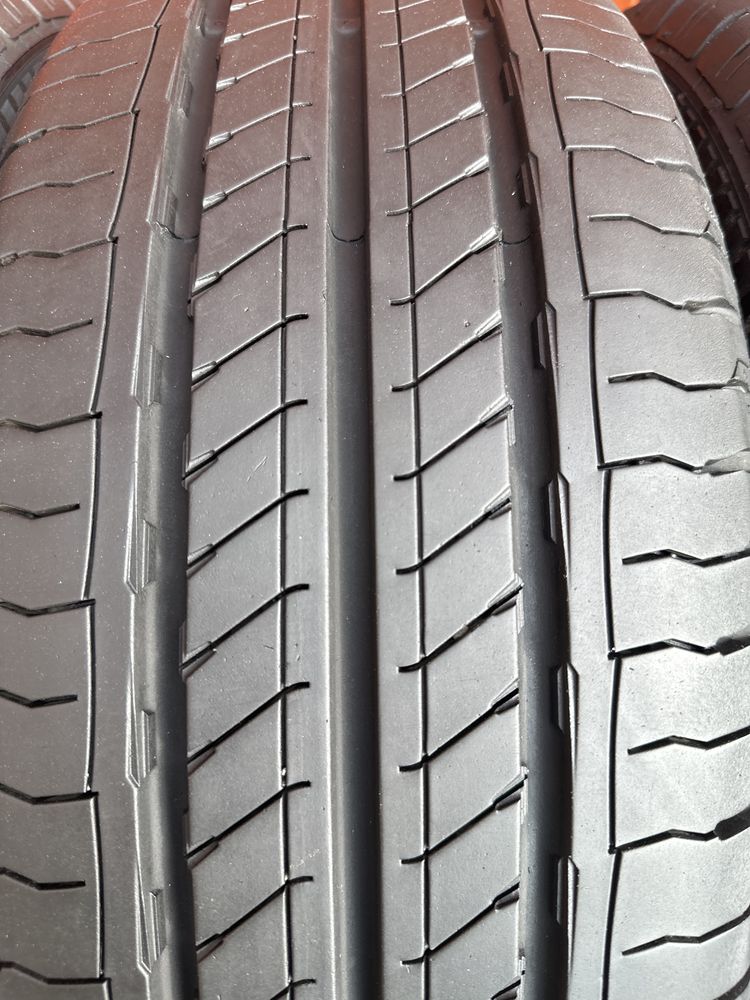 Opony 225/55/17 c 109/107 h Continental Van contact ultra