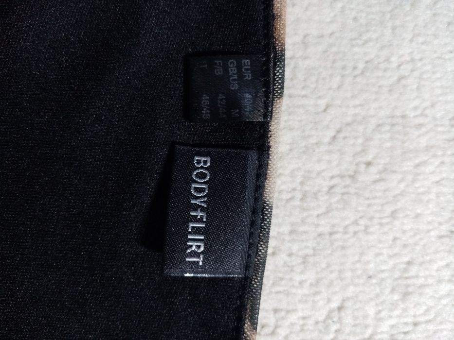 Sukienka Body Flirt L40