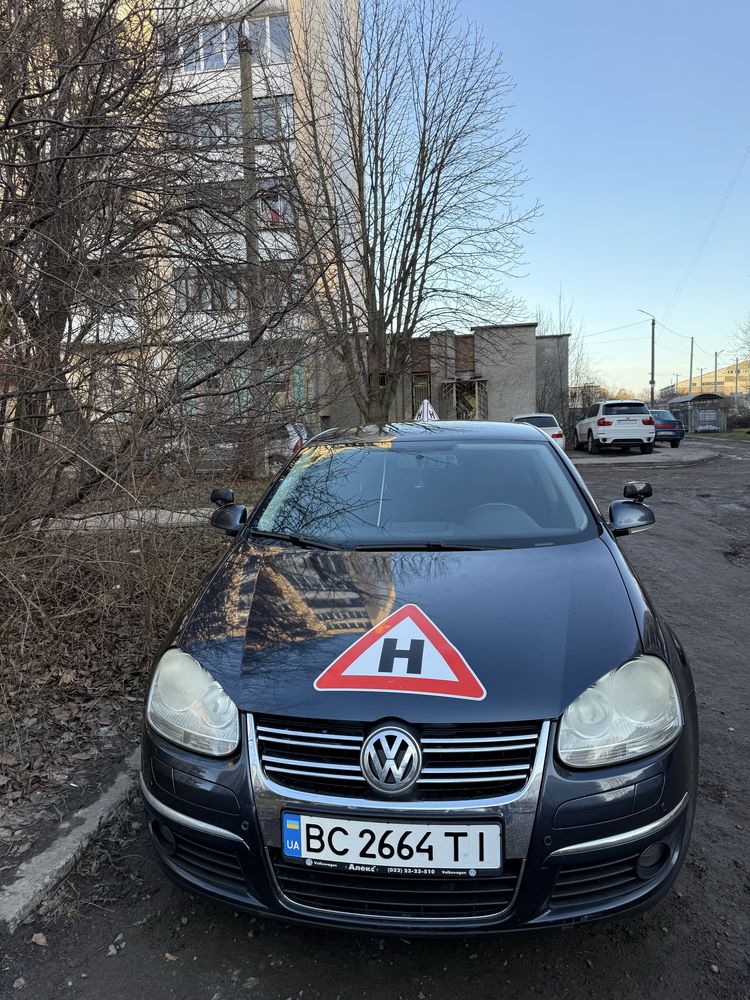 Автоінструктор Львів Автомат приватні уроки водіння
