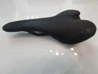 Selle Italia Carbon Saddle SLR Boost Kit 
Novo, retirado de uma bici