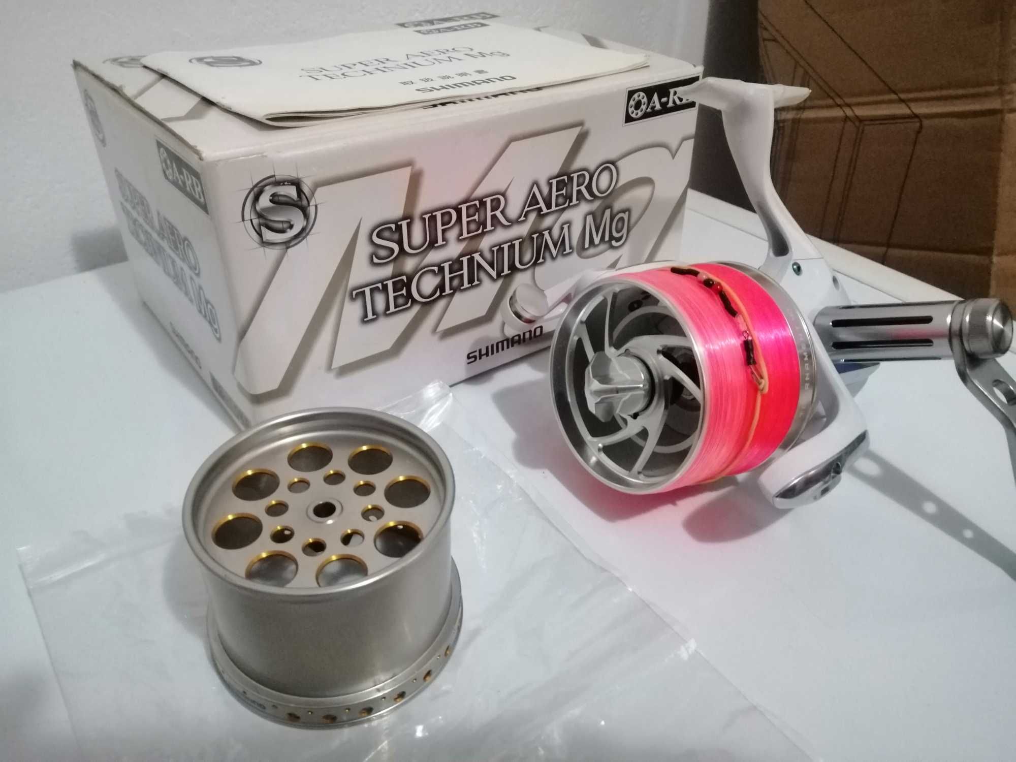 Carreto shimano super aero technium mg