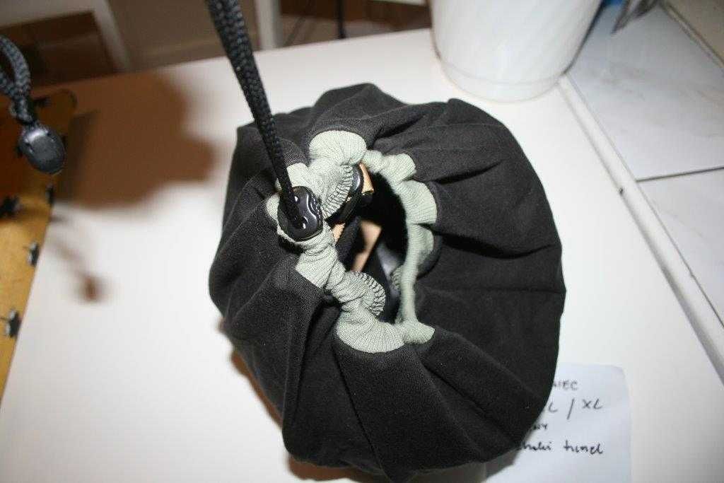 pokrowiec worek na kask narciarski XL/ XXL czarny tunel khaki