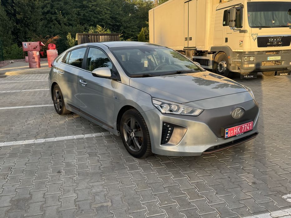 Hyundai Ioniq premium