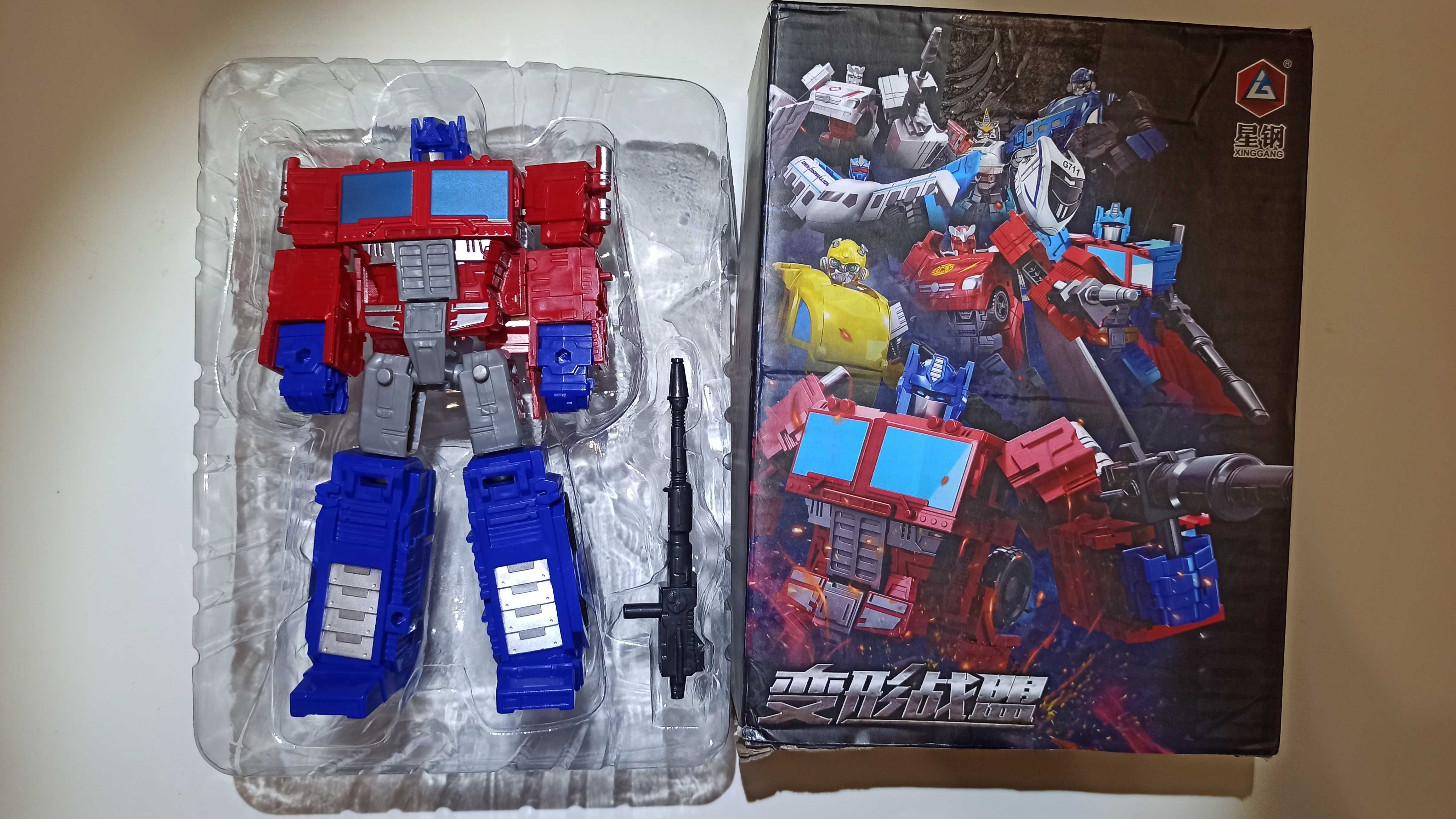 Transformers OPTIMUS PRIME 21 cm