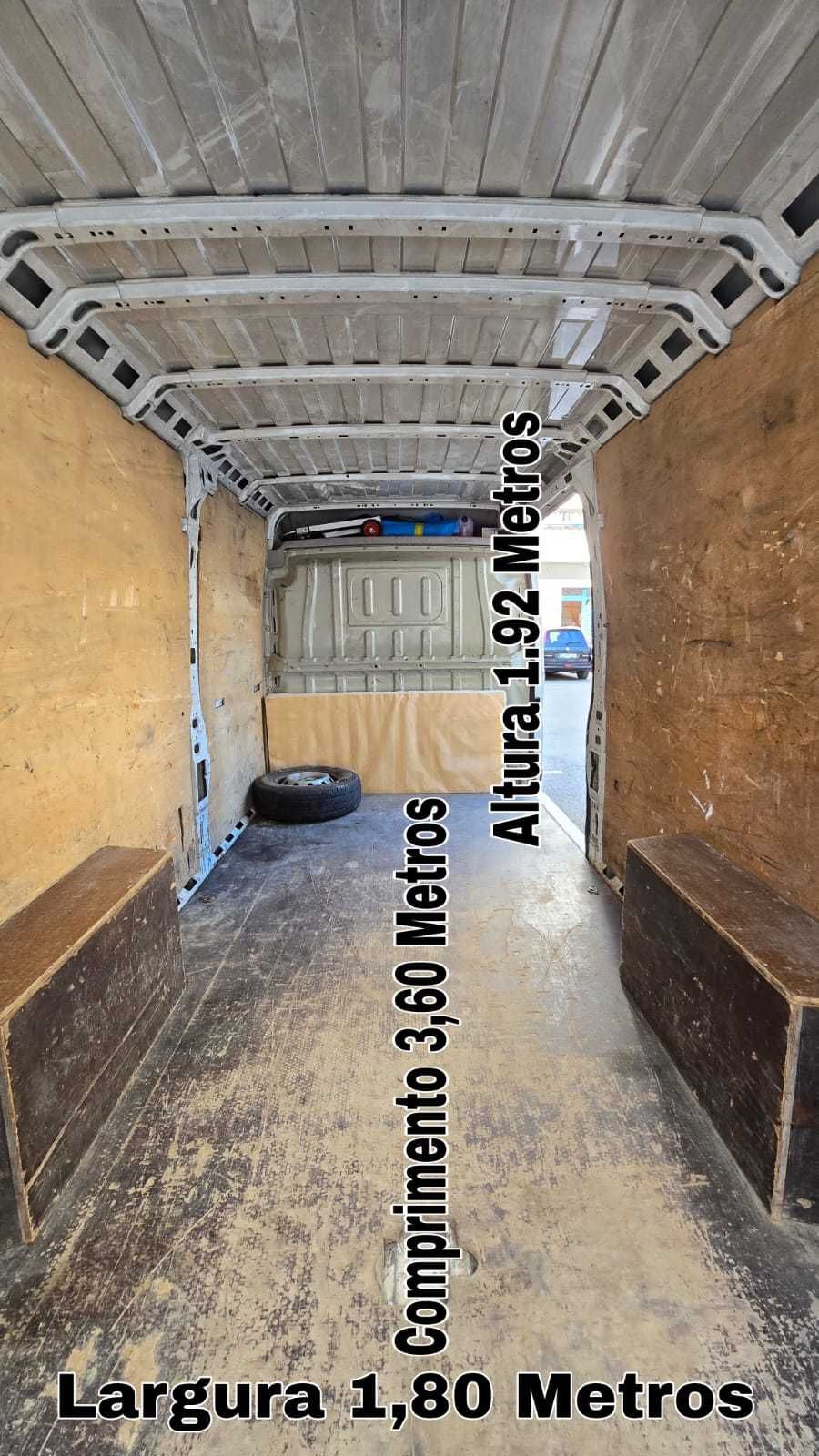Carrinha para Mudanças