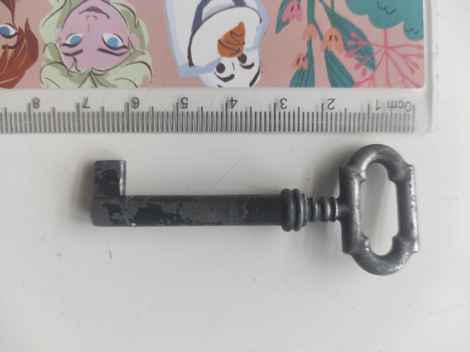 Ключи от старинных комодов