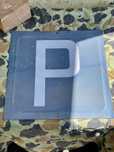 Tablica drogowa parking z okresu PRL P wojskowa odblaskowa P
