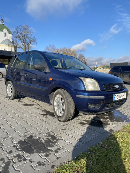 Продаєть Ford Fusion 2003 1.4 Disel