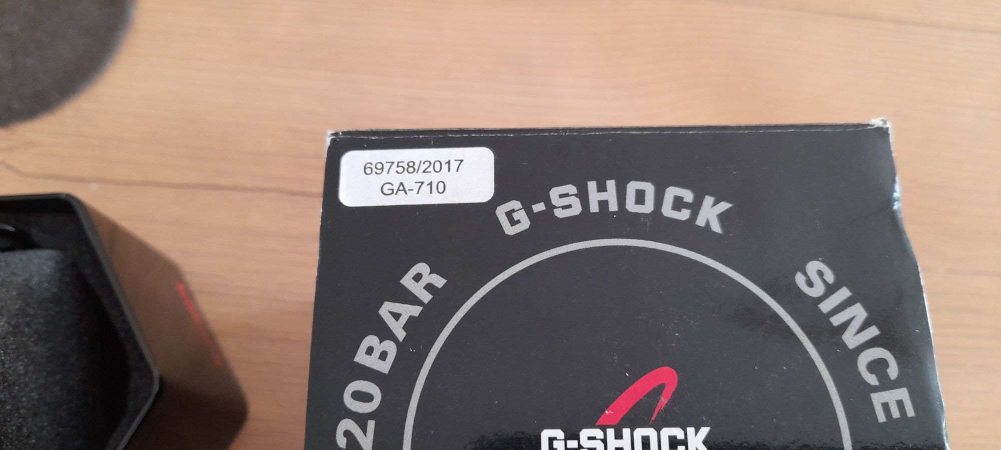 Casio G-Shock GA 710 1a2er