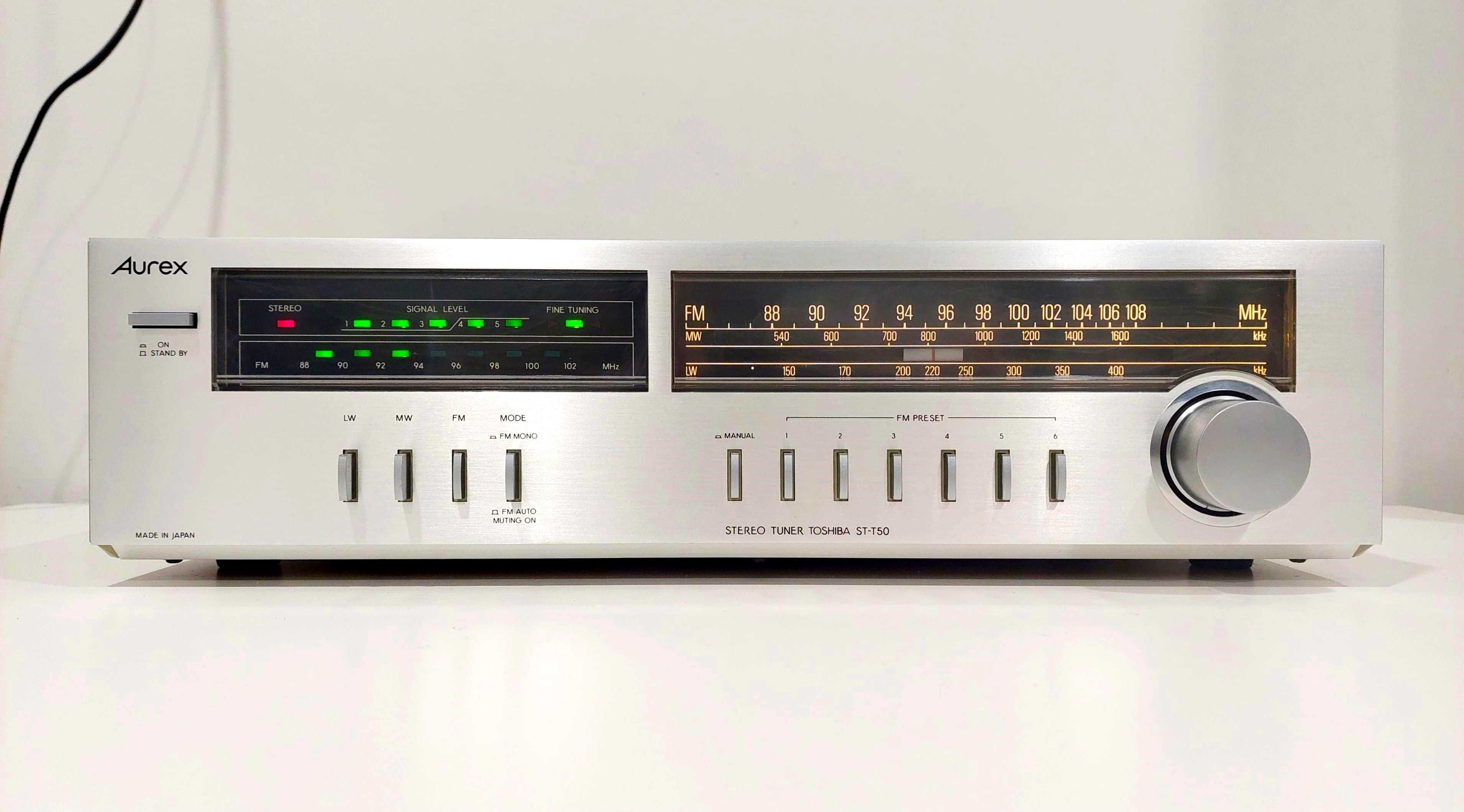 Amplificador e Sintonizador " vintage" TOSHIBA Aurex (imaculados)