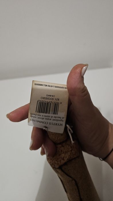 Licor de Mirto em garrafa de cortiça