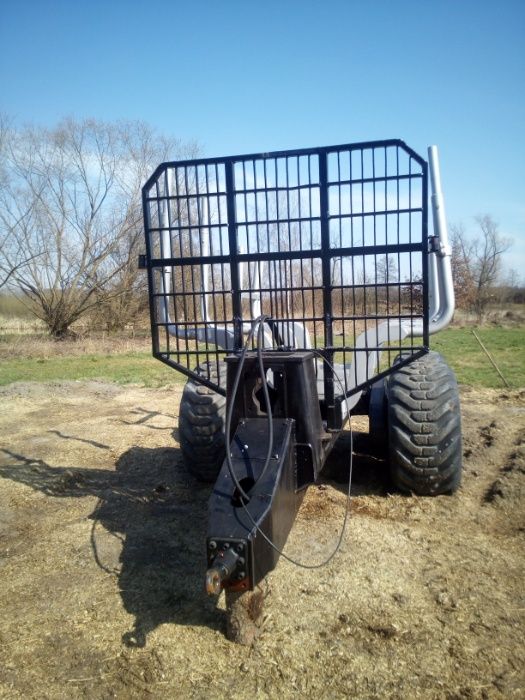 przyczepa leśna zrywkowa forwarder skidder 4WD.