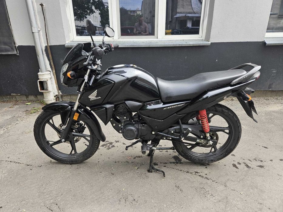 Honda CB125F, CBF125, rocznik 2024, kat. B 125cc