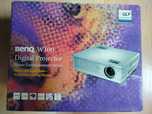 Projektor BenQ W100