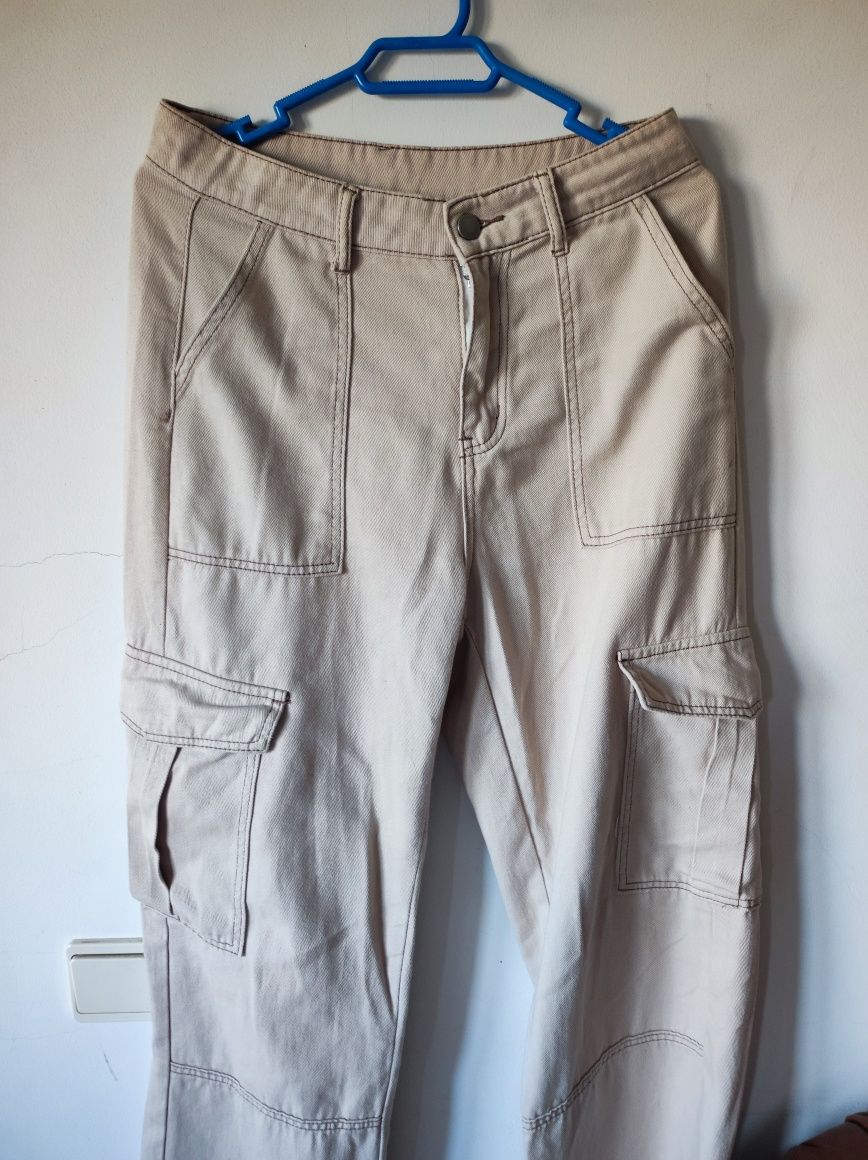 Calça multi cargo
