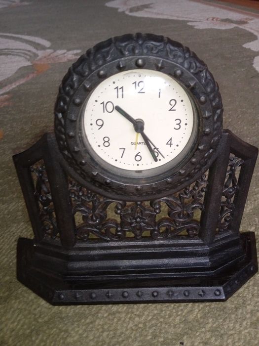 Годинник Куса Каслі 1958 року.