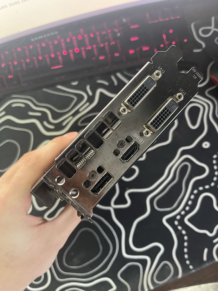 ASUS GTX 1050 2Gb Strix