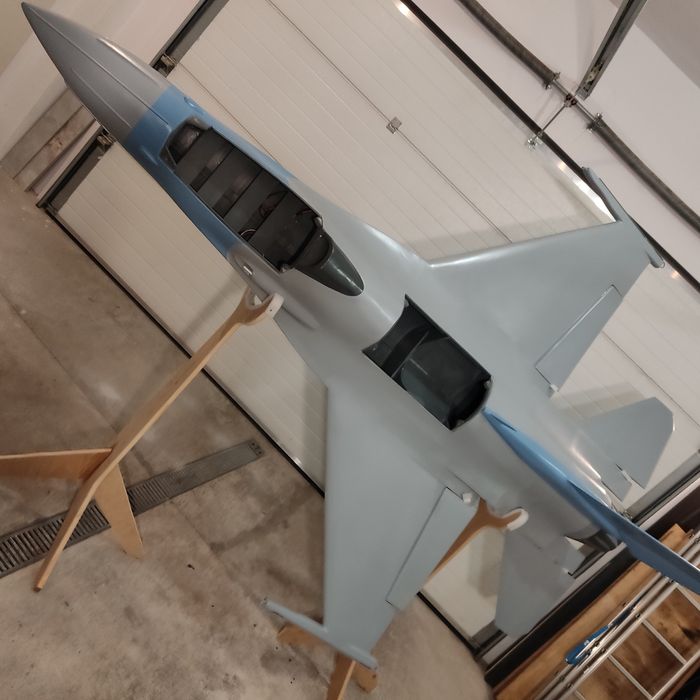 Samolot RC model F16 F-16 skala 1:5 - zestaw