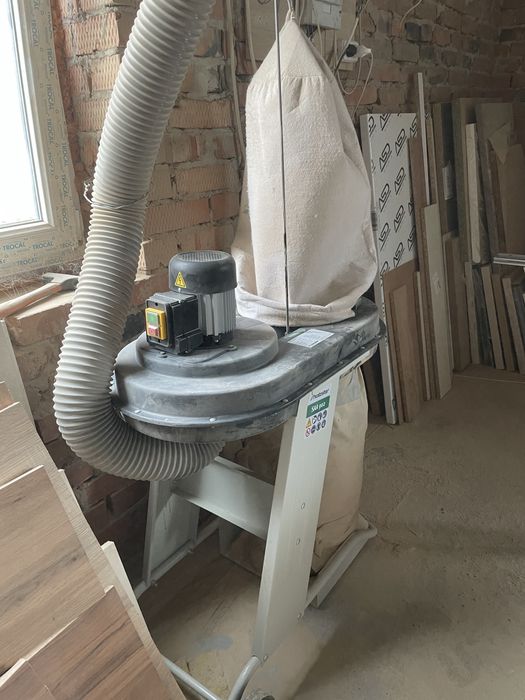 Форматно - розкрійний станок для ДСП , МДФ , Дерева