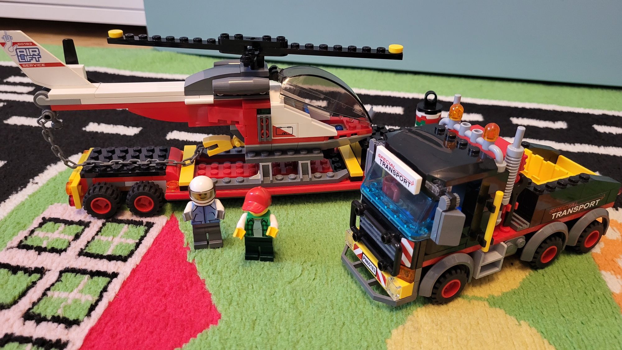 LEGO City 60183 - Transporter ciężkich ładunków