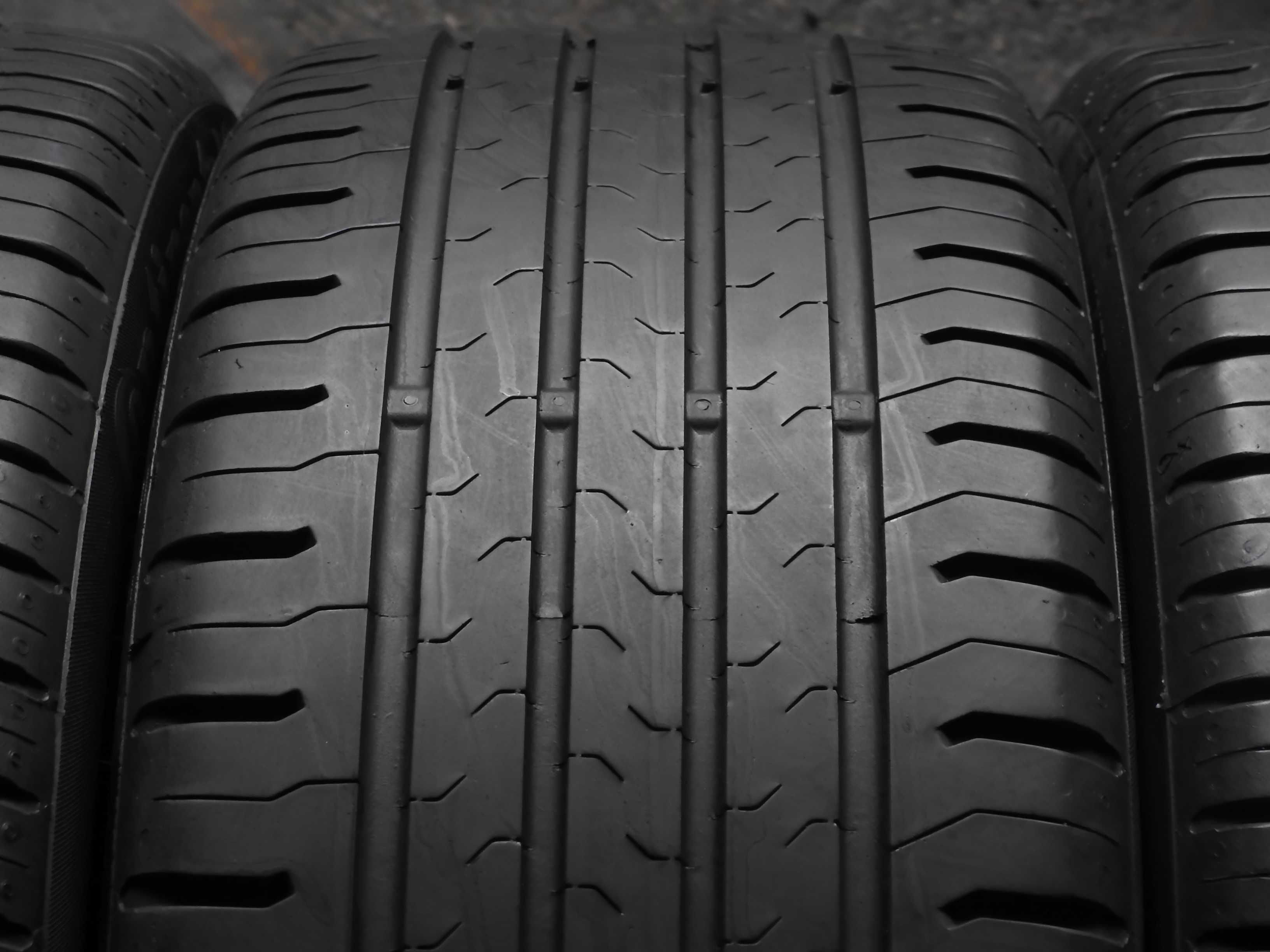 4xContinental ContiEcoContact5 205/45r16 91H 20/17rok 2x6,8 2x6,3mm