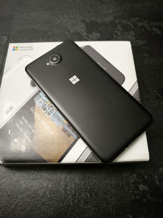 Nokia Lumia (Microsoft) 650