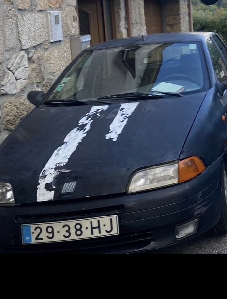 FIAT PUNTO (carro anda)
