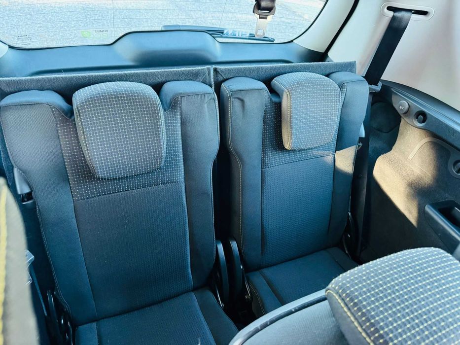 Renault Grand Scenic 1.5 7 Lugares Estimada