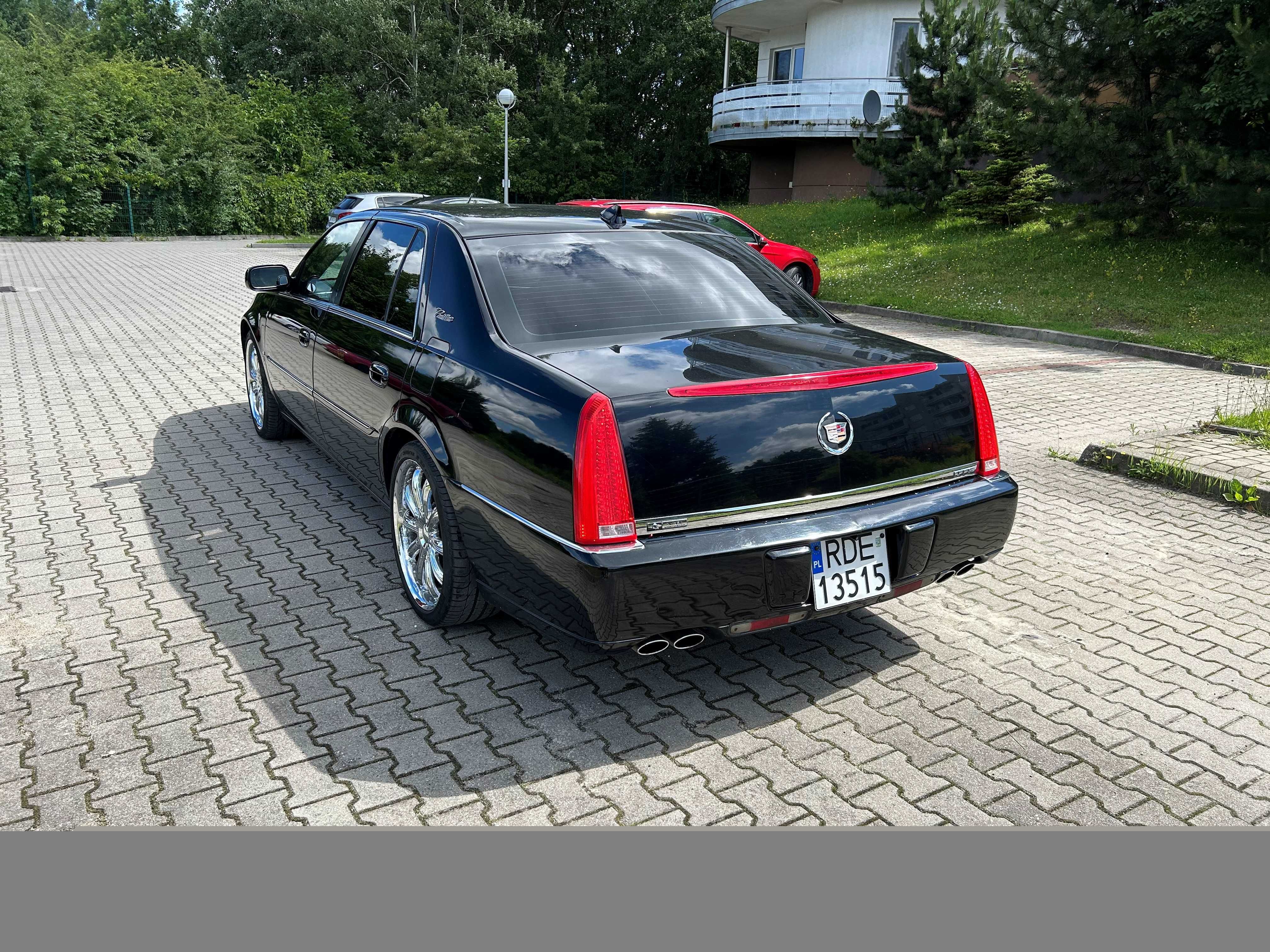 cadillac dts 101000 km. stan bardzo dobry,